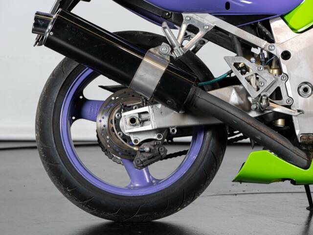 Kawasaki Ninja 750 ZX-7R