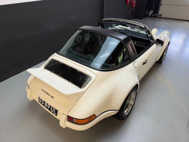 Porsche 911 2.4 S "Oilflap"