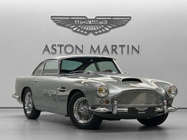 Image 1/18 of Aston Martin DB 4 (1960)