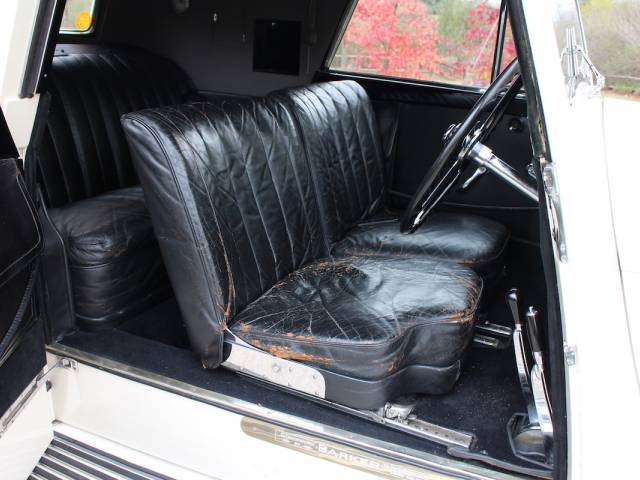 Bentley 4 1/4 Litre Barker