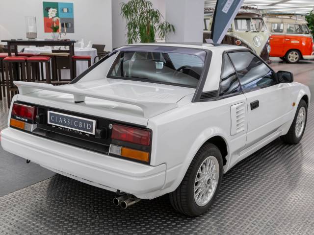 Toyota MR2