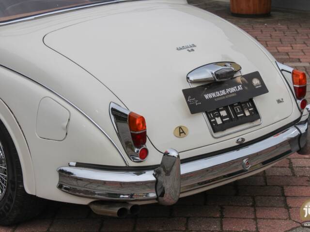 Jaguar Mk II 3.8