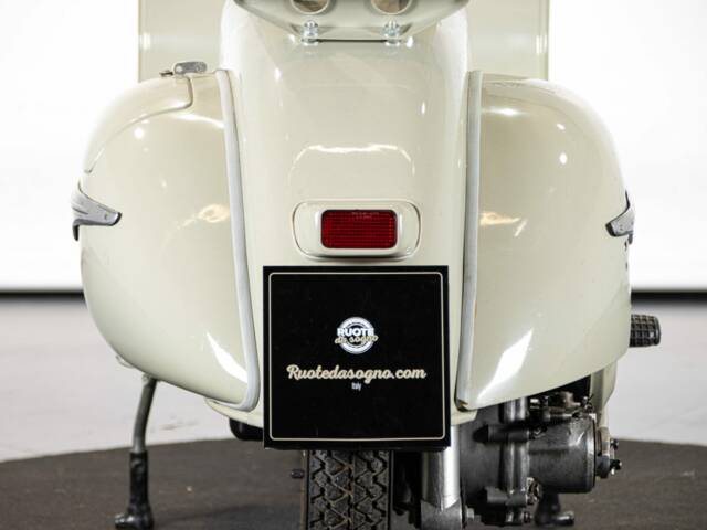 Piaggio Vespa 150 "Struzzo" VL