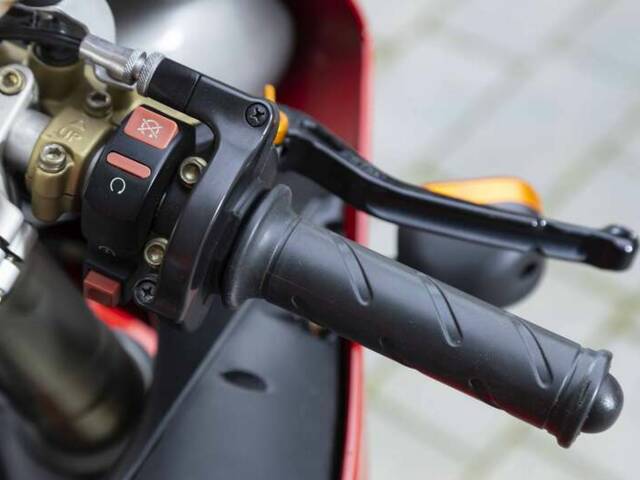 Ducati 996