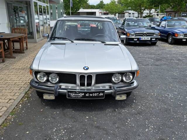BMW 3,3 Li