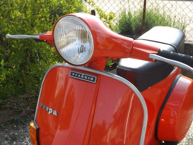 Piaggio Vespa P 200 E