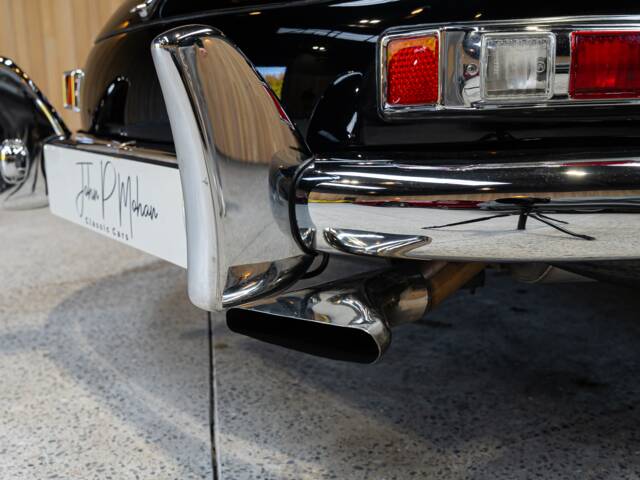 Mercedes-Benz 300 SL Roadster