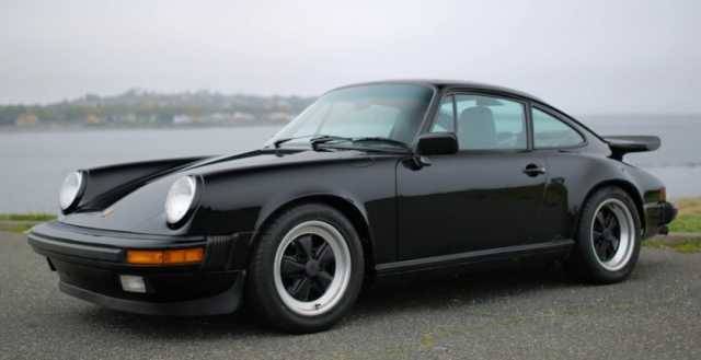 Porsche 911 Carrera 3.2