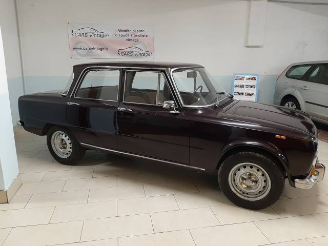 Alfa Romeo Giulia 1300 Super