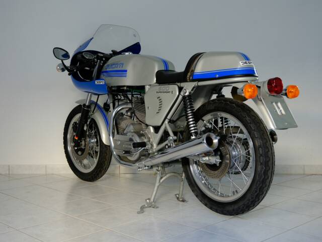 Ducati 900 SS