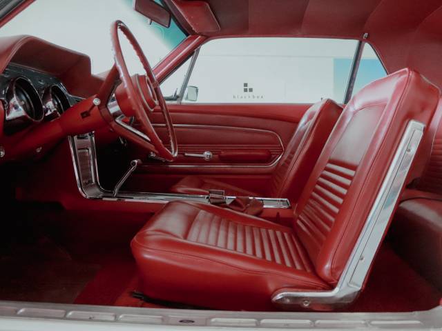 Ford Mustang 289