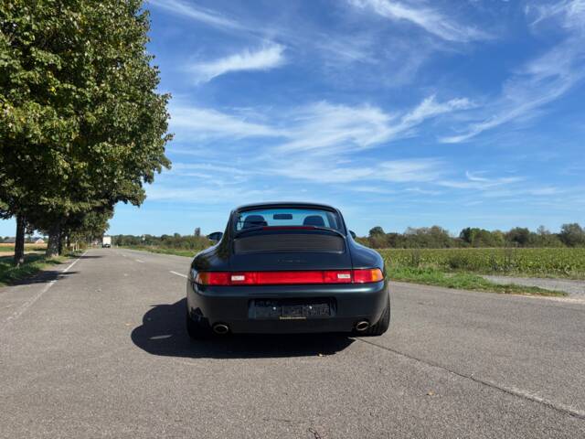 Porsche 911 Carrera
