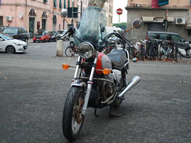 Moto Guzzi V35 C