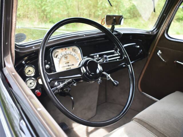 Citroën Traction Avant 15/6