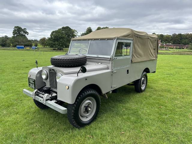 FIRST AND ONLY DIESEL LWB LANDROVER PROTOTYPE
