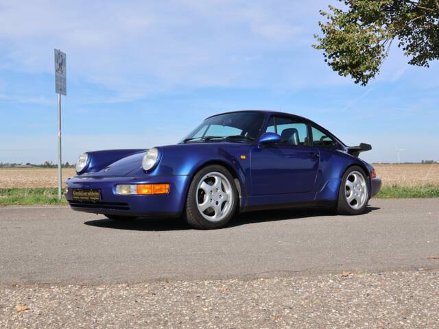 Porsche 911 Turbo 3.3
