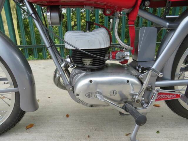 MV Agusta 150 Sport