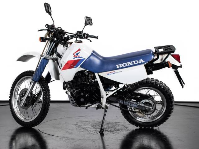 Bild 1/29 von Honda DUMMY (1987)