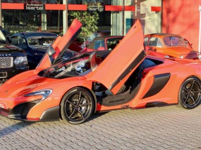 Image 1/11 of McLaren 675LT (2015)