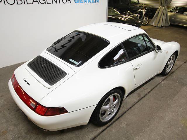 Porsche 911 Carrera