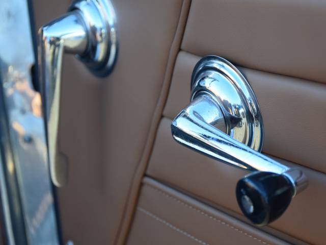 Lancia Flaminia GT 3C 2.5 Convertible - Lancia Flaminia Convertible 2.5L 3 C completely restored