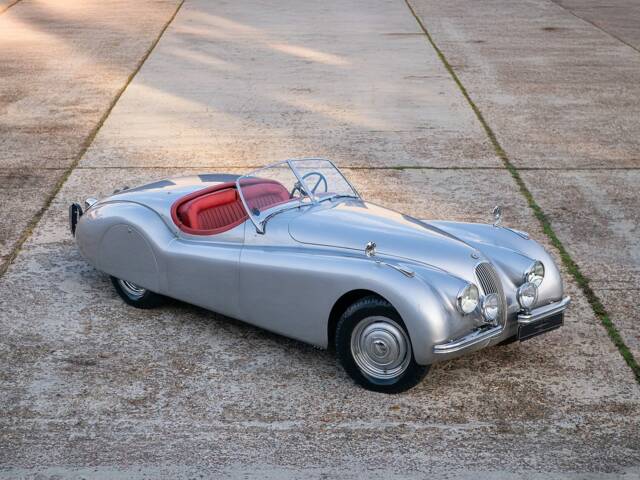 Image 1/20 of Jaguar XK 120 OTS (1950)