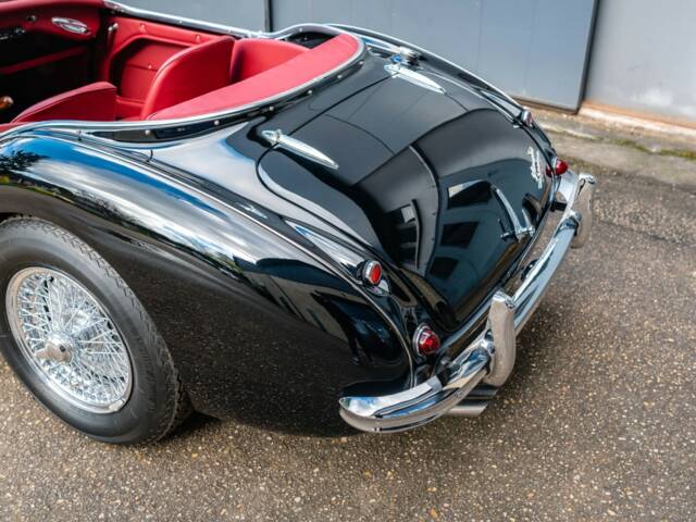 Austin-Healey 3000 Mk II (BN7)