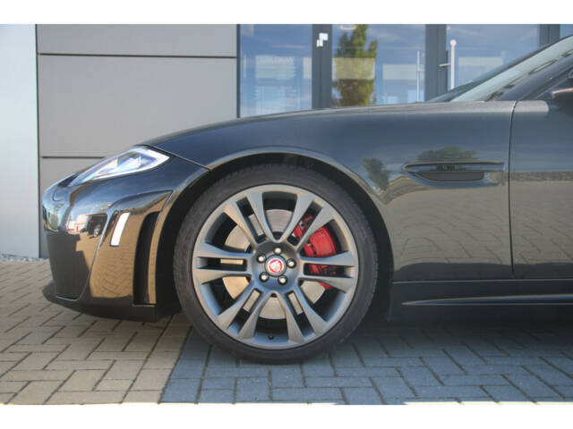 Jaguar XKR-S