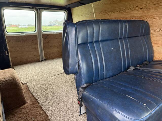 Chevrolet Sportsvan LWB