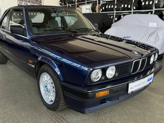 Immagine 1/19 di BMW 316i Baur TC (1990)