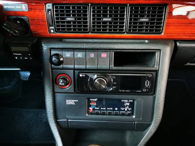 Audi 100 - 2.3 quattro