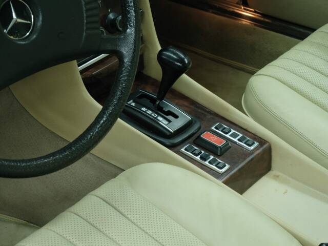 Mercedes-Benz 450 SLC 5,0