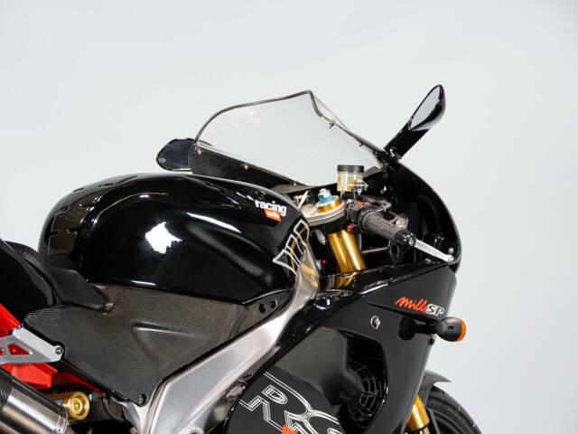 Aprilia RSV 1000 V60