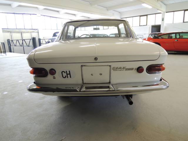 FIAT 2300 S Coupe
