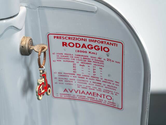 Piaggio Vespa 125