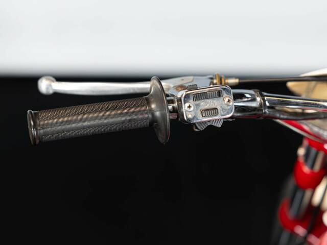 Moto Morini Corsaro 125