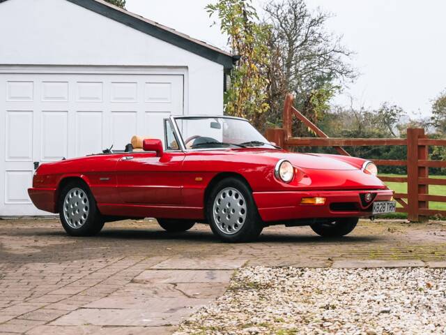 Afbeelding 1/50 van Alfa Romeo 2.0 Spider (1992)