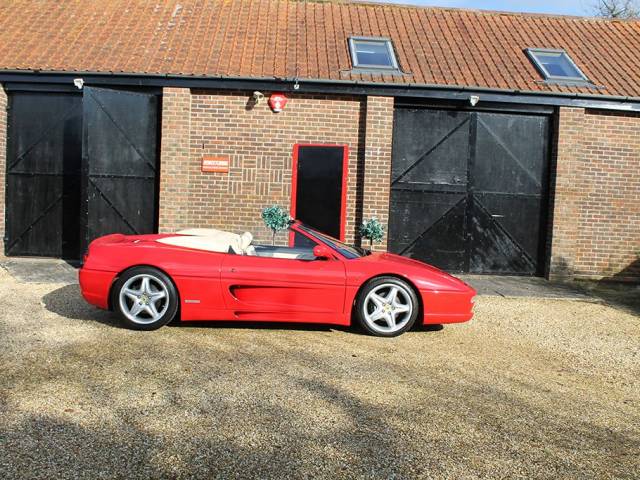 Ferrari F 355 Spider