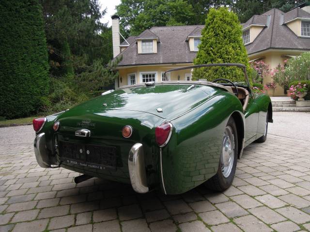 Triumph TR 2
