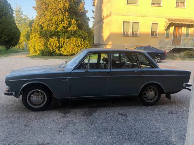 Image 1/26 de Volvo 164 (1971)