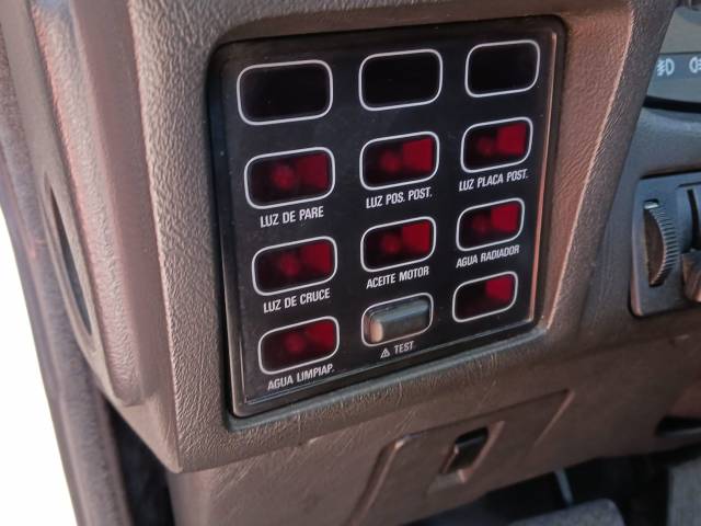 BMW 745i