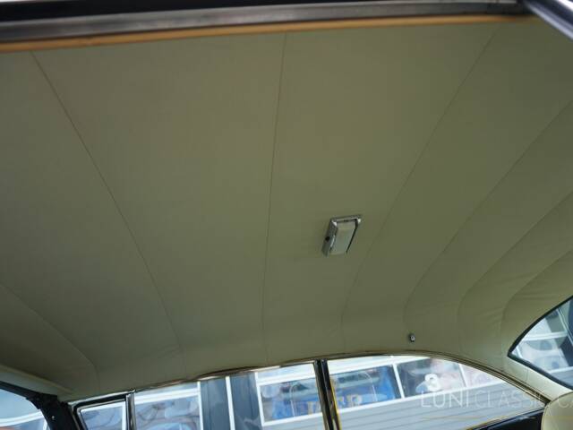 Ford Fairlane 500 Club Victoria