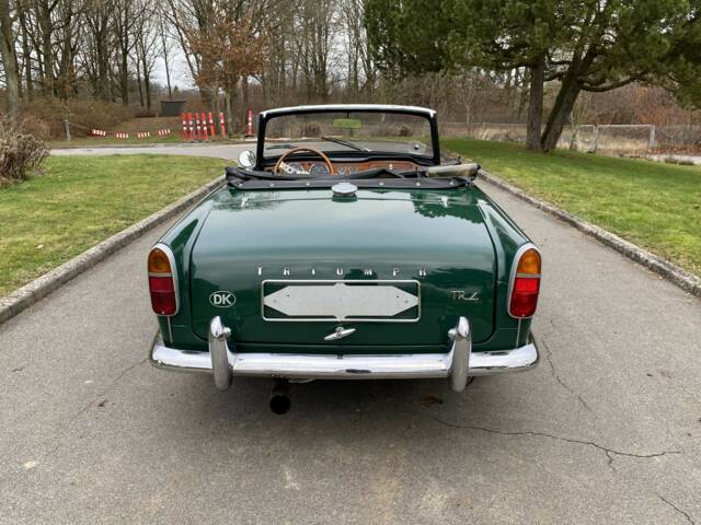 Triumph TR 4