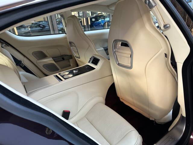 Aston Martin Rapide S