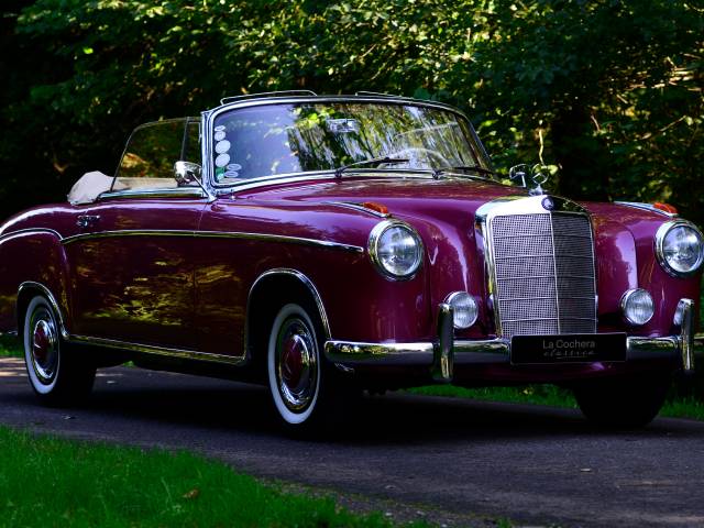 Mercedes-Benz 220 S Cabriolet