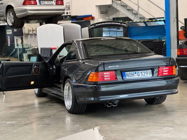 Mercedes-Benz 500 SL 6.0 AMG