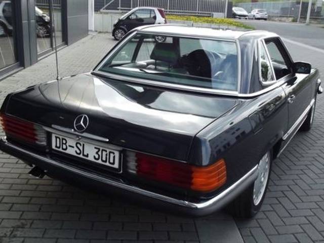 Mercedes-Benz 300 SL