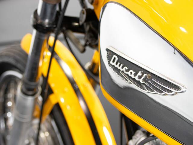 Ducati 250 Scrambler