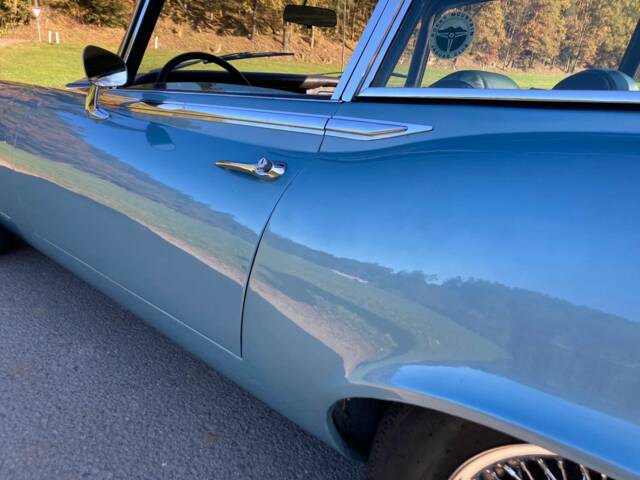 Jaguar E-Type
