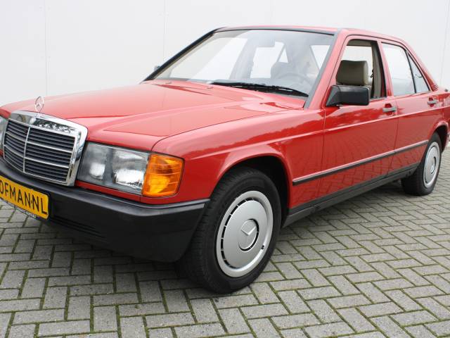 Afbeelding 1/12 van Mercedes-Benz 190 D 2.2 (1985)